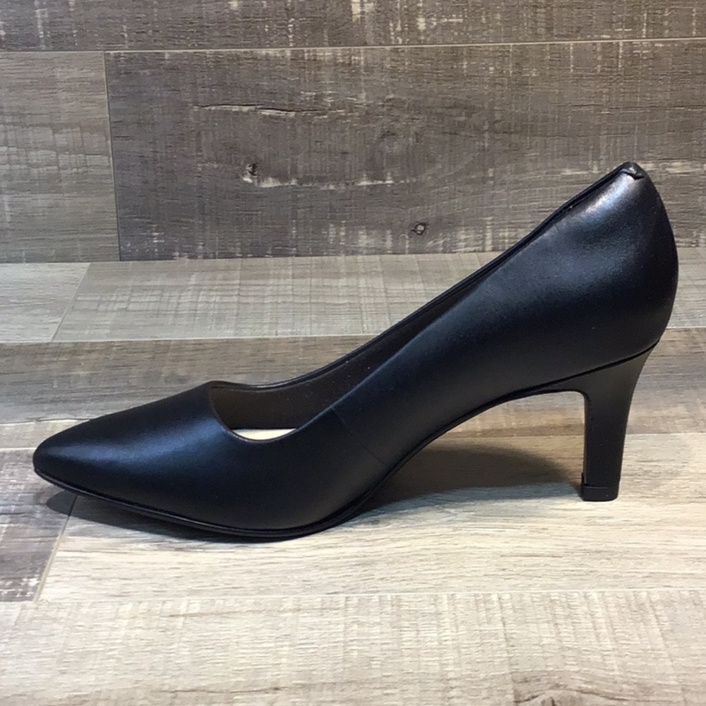 Clarks - Illeana Tulip Pump - Picture 3 of 6